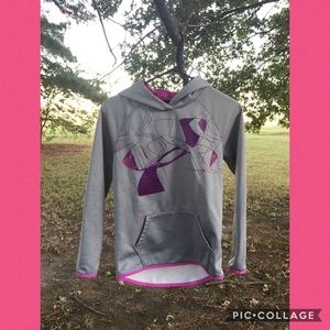 Under Armour girls large gray hooded sweatshirt